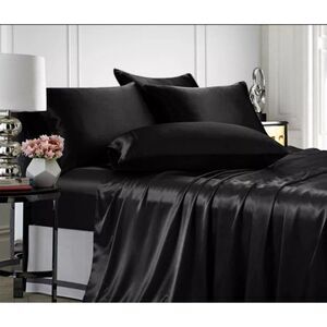 Karl Lagerfeld Black 4 Piece Satin King Sheet Set New